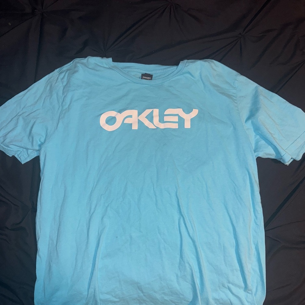 Oakley Blue Short Sleeve Tee Casual Comfort